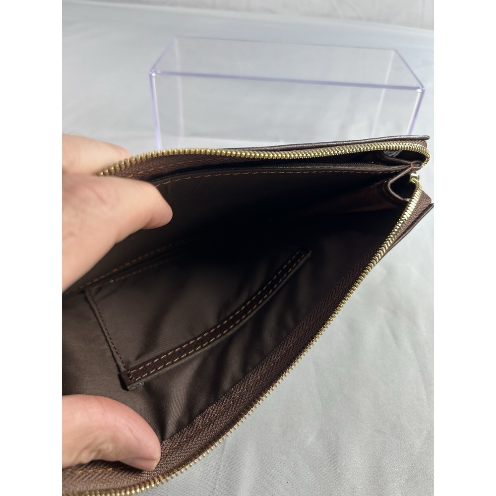 Tignanello Brown Leather Wristlet Clutch Wallet Organizer Zip Around Pebbled - Picture 6 of 9